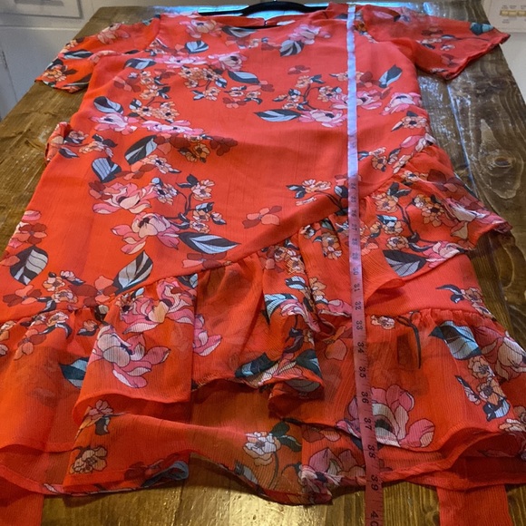 A new day dress, worn once! In great condition! - Picture 9 of 13